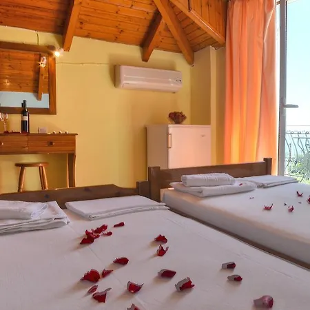 アパートホテル Belvedere Zakynthos *