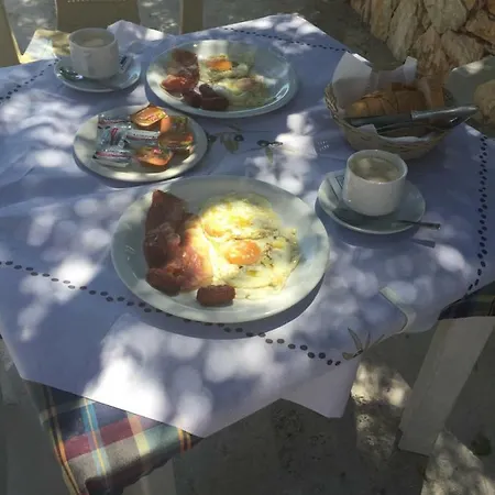 Belvedere Zakynthos アパートホテル